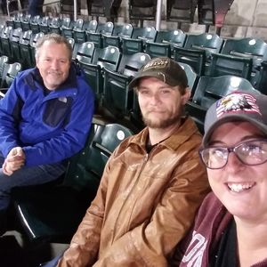 Meet your Posher, Kayla